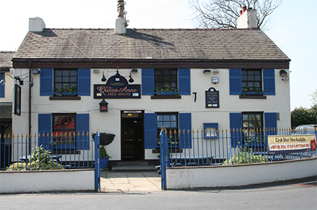 Queen Anne Golborne, pub close to Haydock Park